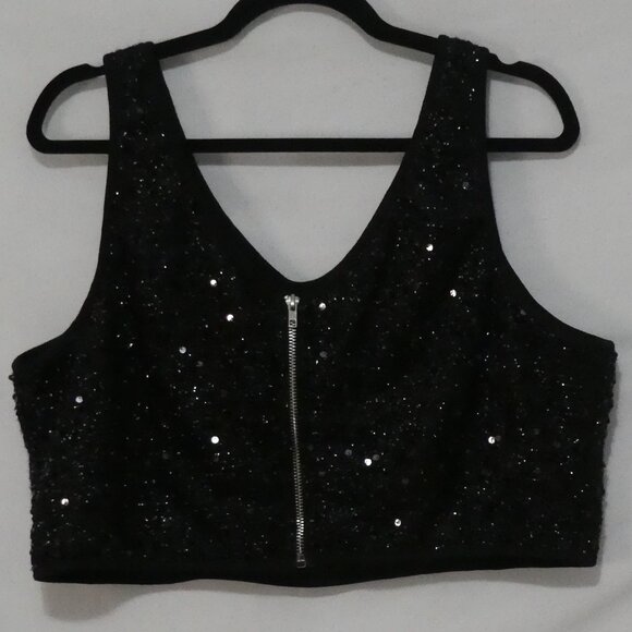 Unbranded | P2P 19 inches measured | Lined Black Sequin Zip-Up Front Crop Top - Picture 1 of 14